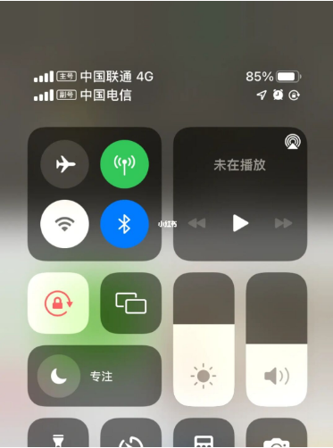 郸城苹果手机维修分享iPhone双卡信号解决办法 
