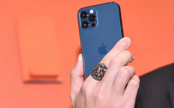 郸城苹果手机维修分享iPhone12系列重启方法教程 